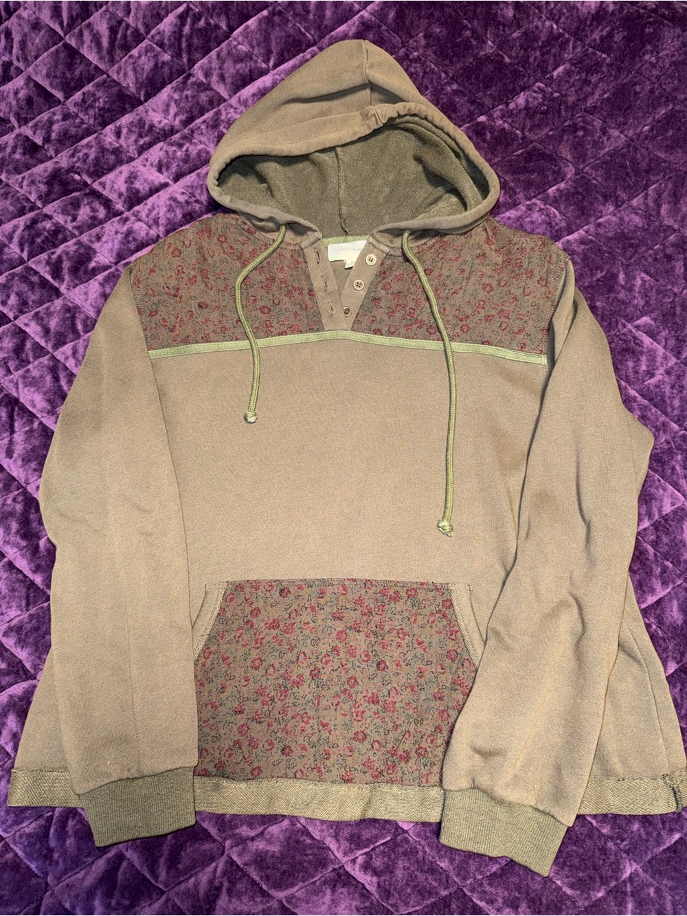 Lovely Melody Women’s hooded sweatshirt